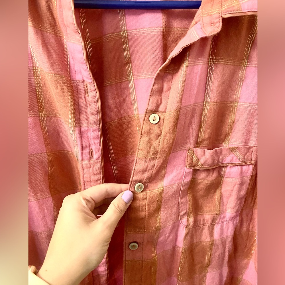 Victoria’s Secret Pink Button Down Top - Picture 3 of 6